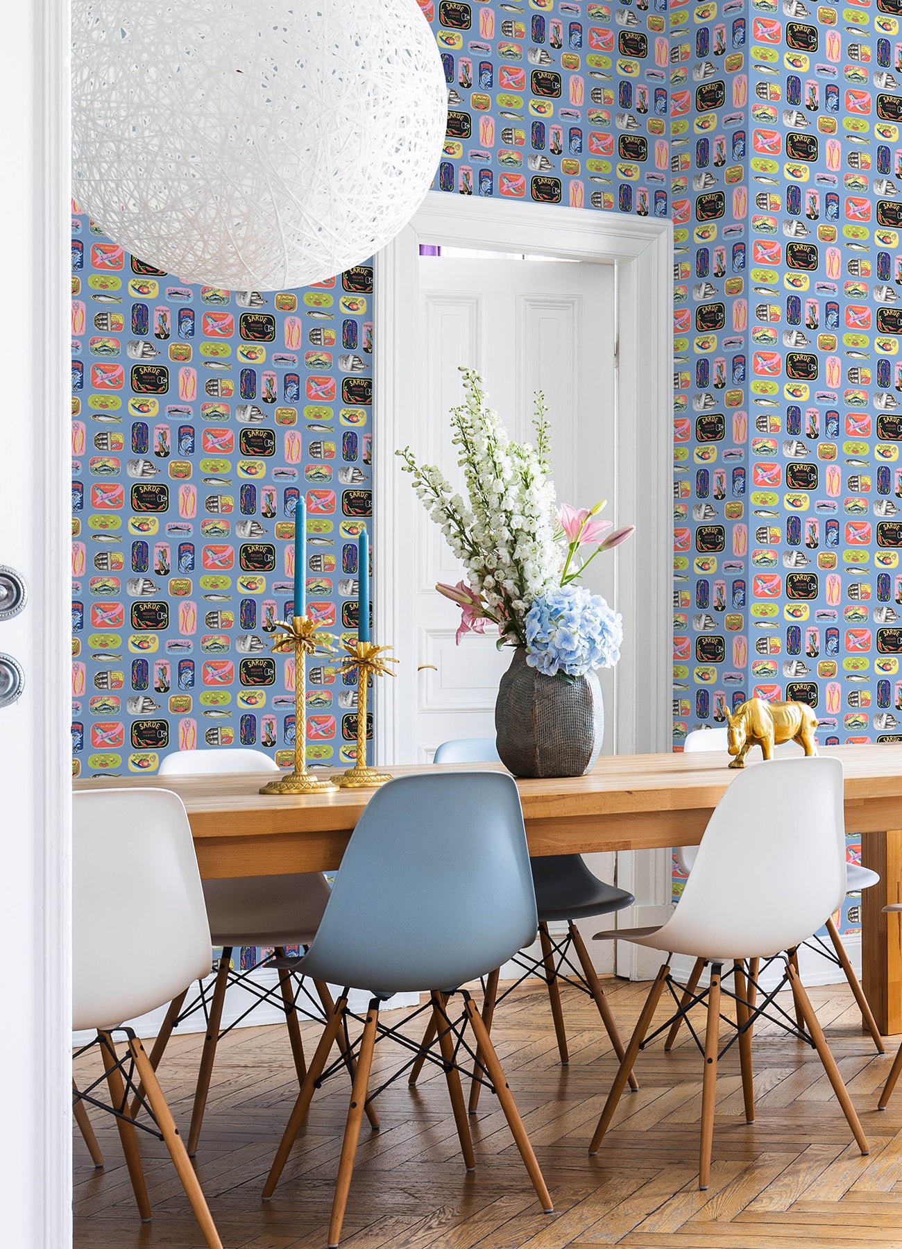 Rachel Antonoff Sardine Tins Peel and Stick Wallpaper in a room setting