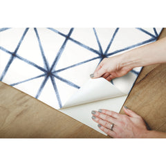 Modern Abstract Peel and Stick Wallpaper - how to peel