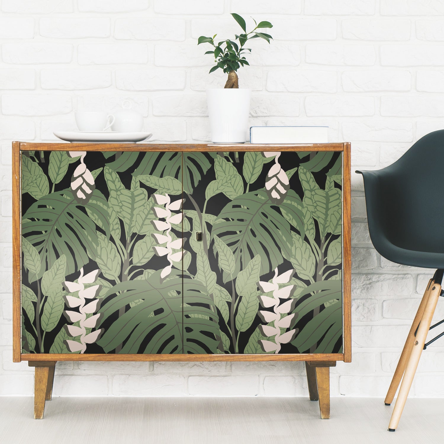Finlayson Bunaken Peel and Stick Wallpaper in a room setting