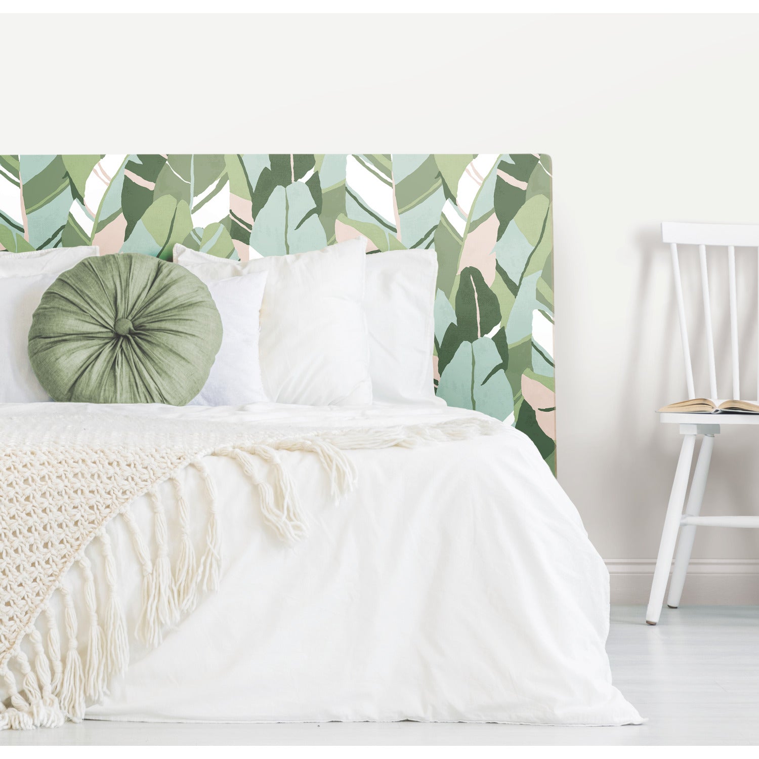Hearts of Palm Peel and Stick Wallpaper in a room setting
