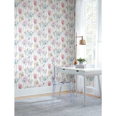 RMK11756RL wallpaper in a room setting