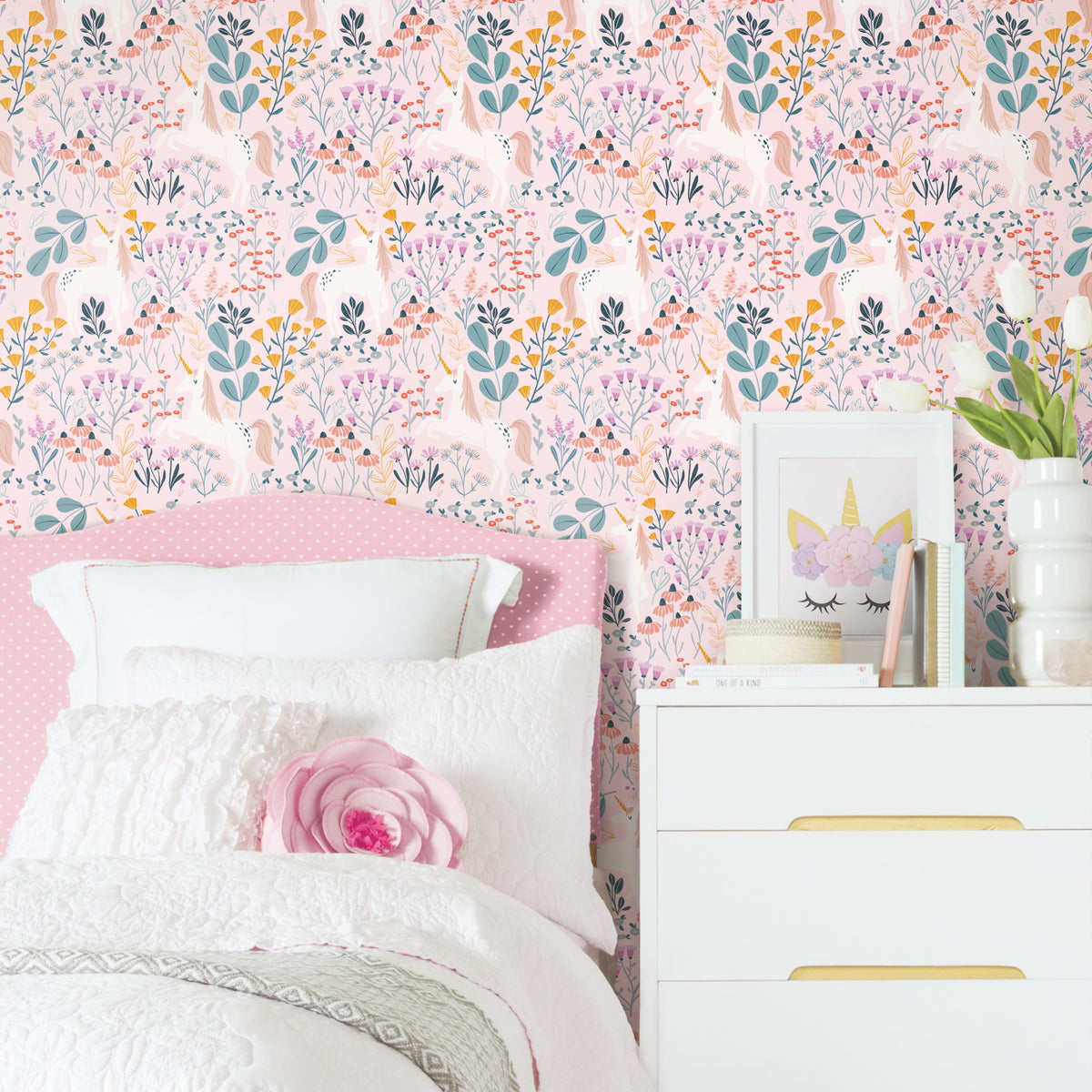 Clara Jean Peel and Stick Wallpaper in a room setting