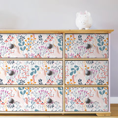 Clara Jean Peel and Stick Wallpaper in a room setting