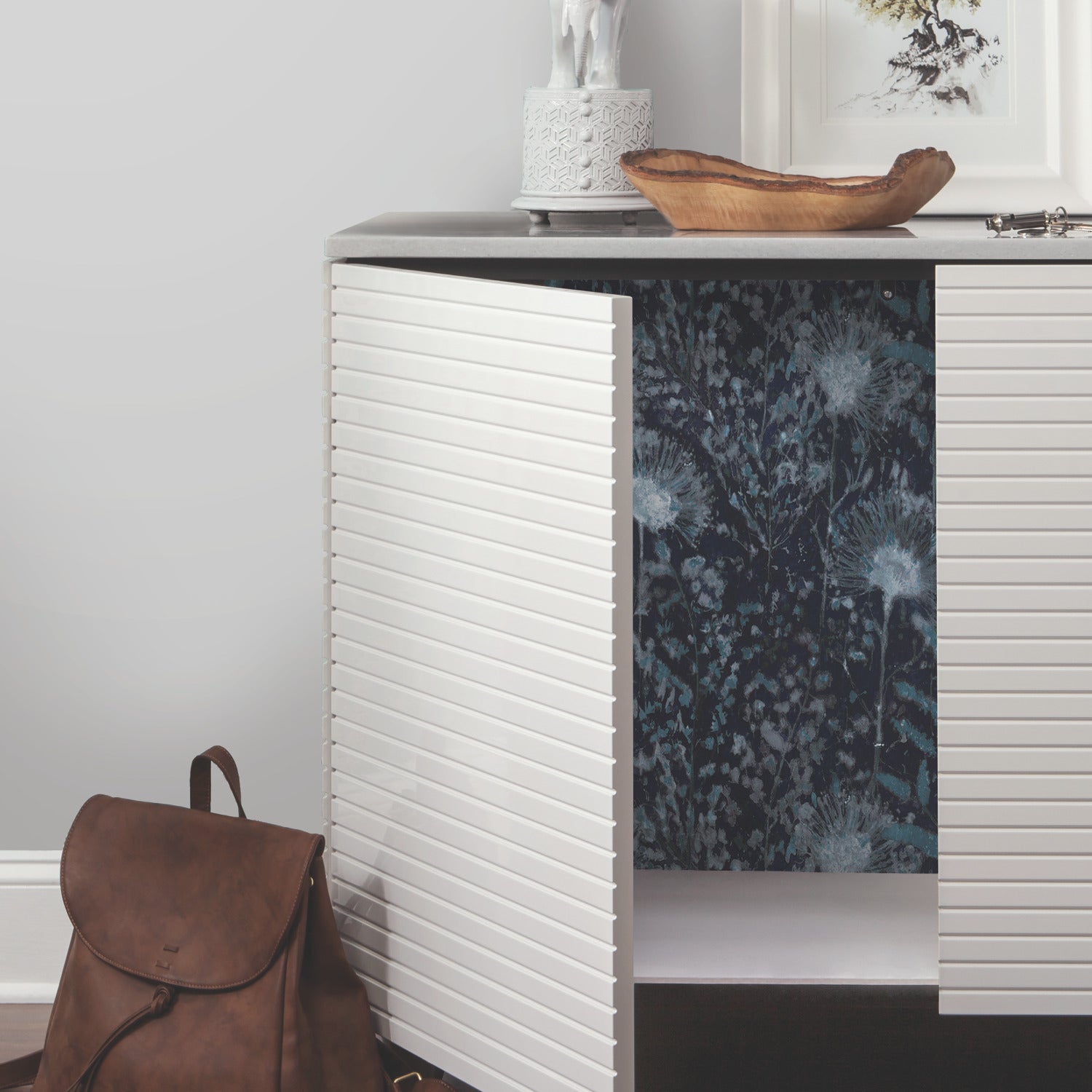Dandelion P&S Wallpaper in a room setting