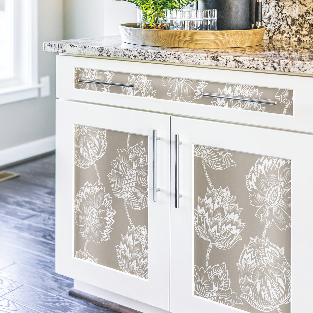 Batik Jacobean P&S Wallpaper in a room setting
