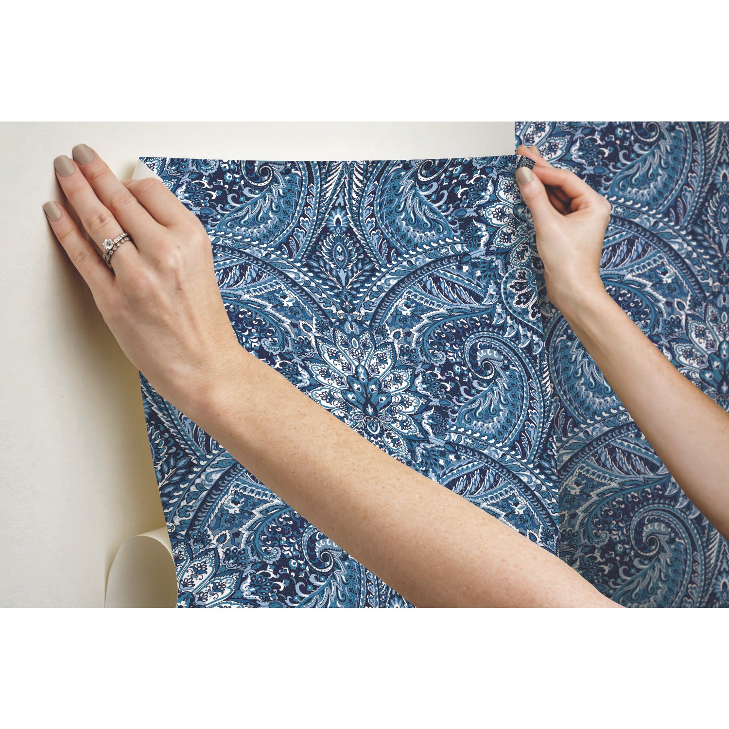 Swept Away P&S Wallpaper - how to stick