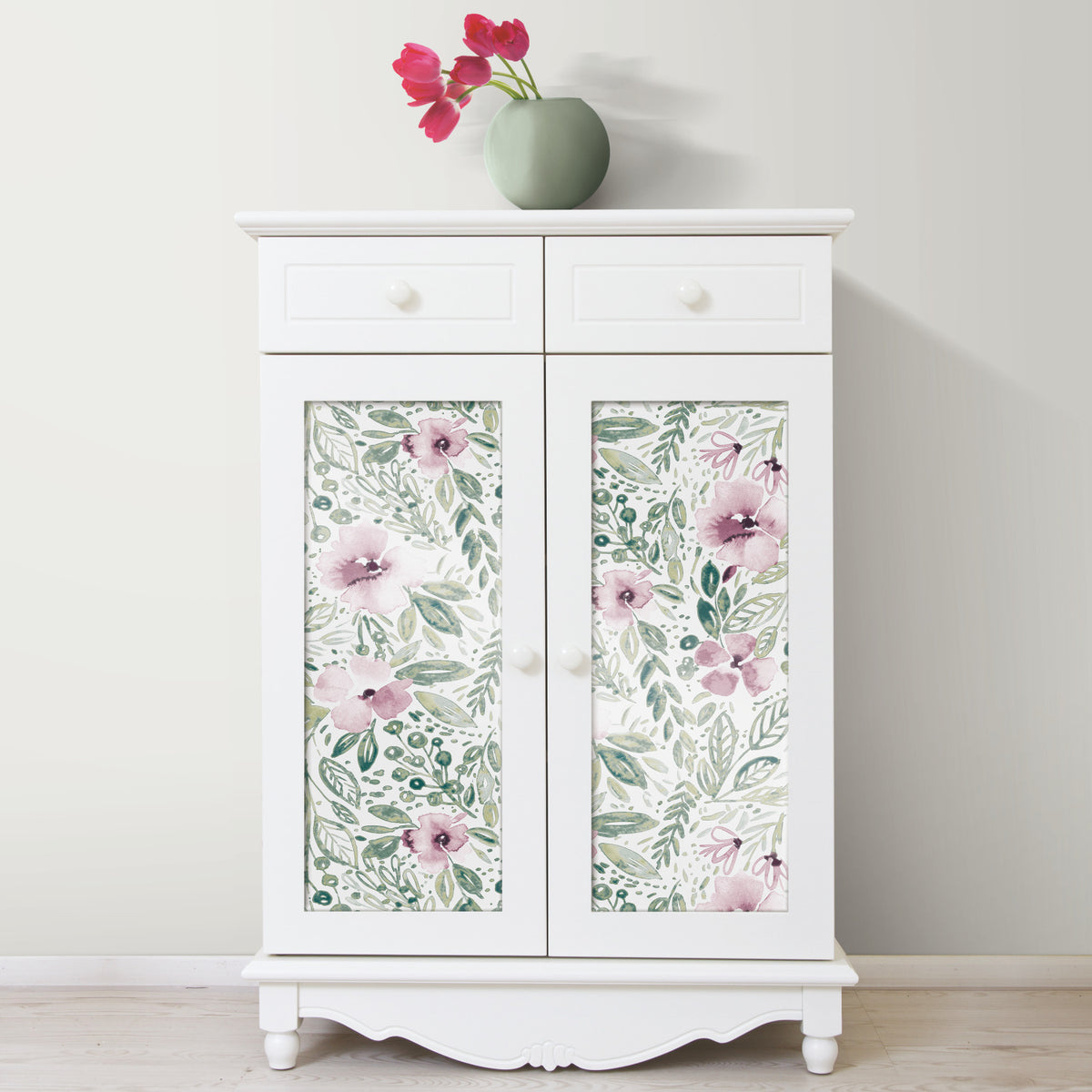 Clara Jean April Showers P&S Wallpaper in a room setting