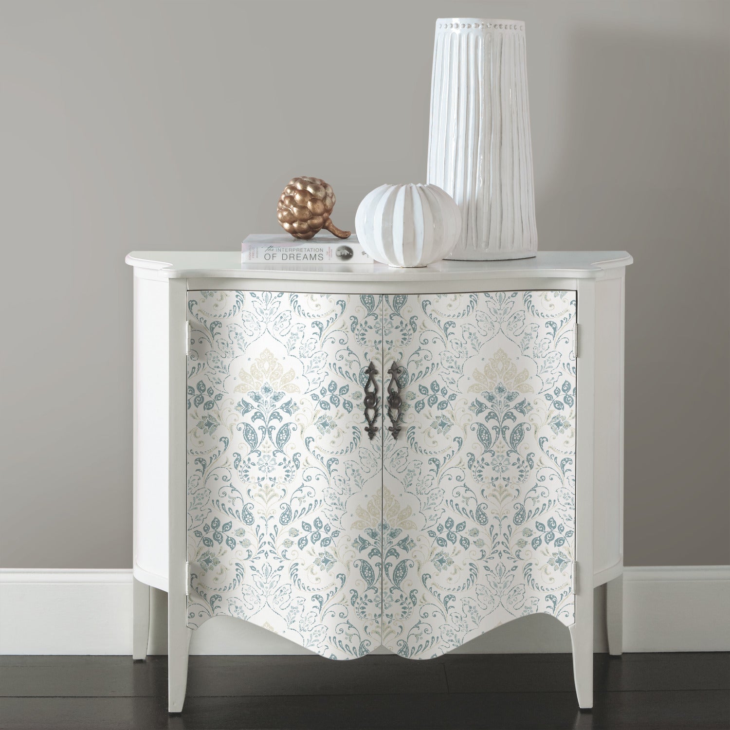 Persian Damask Peel and Stick Wallpaper in a room setting