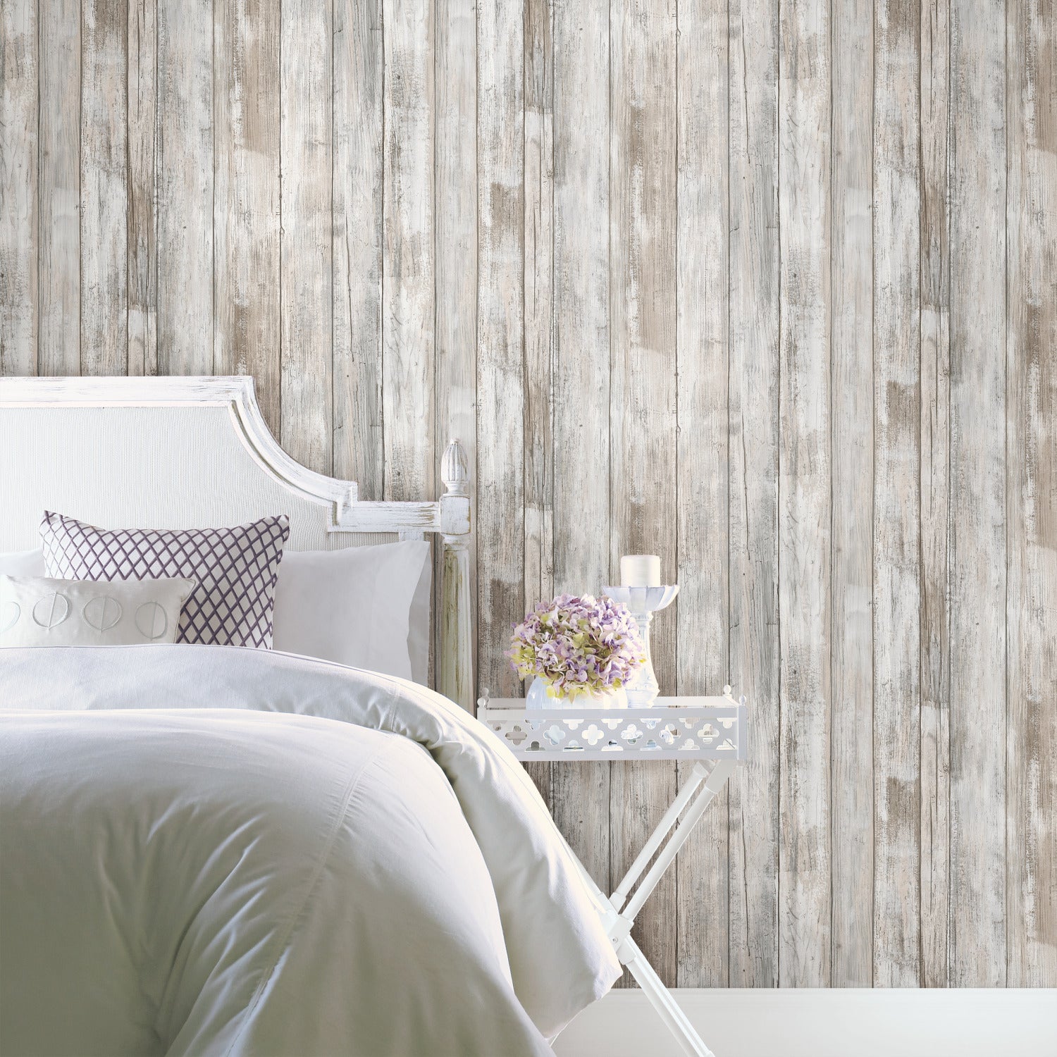 Weathered Planks P&S Wallpaper in a room setting