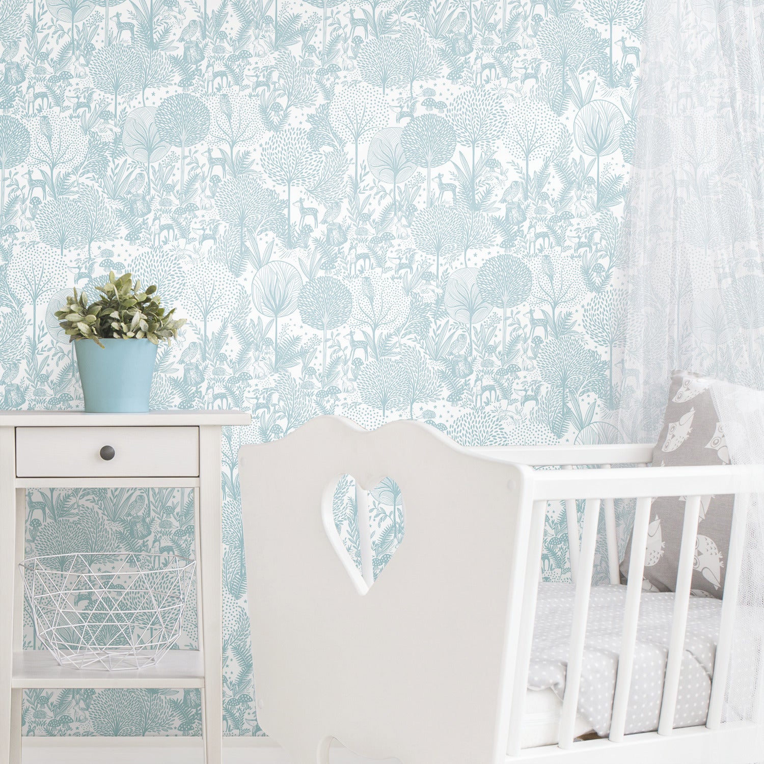 Forest Friends P&S Wallpaper in a room setting