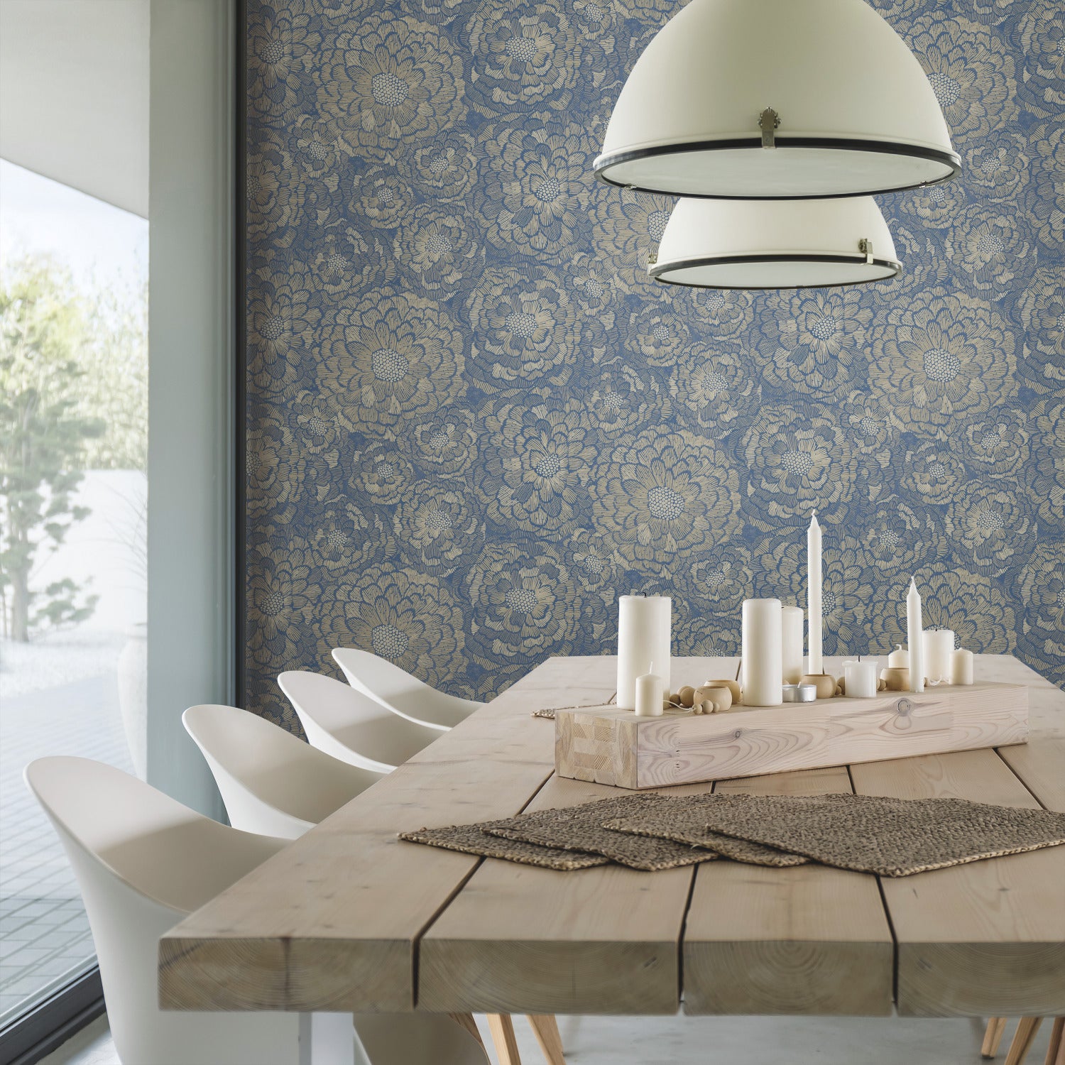 Zen Dahlia P&S Wallpaper in a room setting