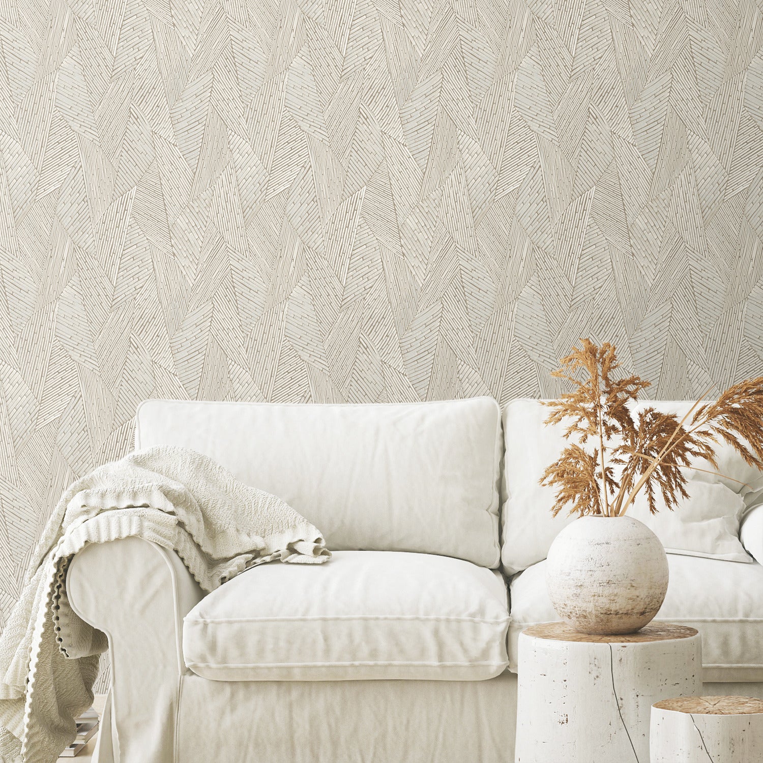 Woven Reed Stitch P&S Wallpaper in a room setting