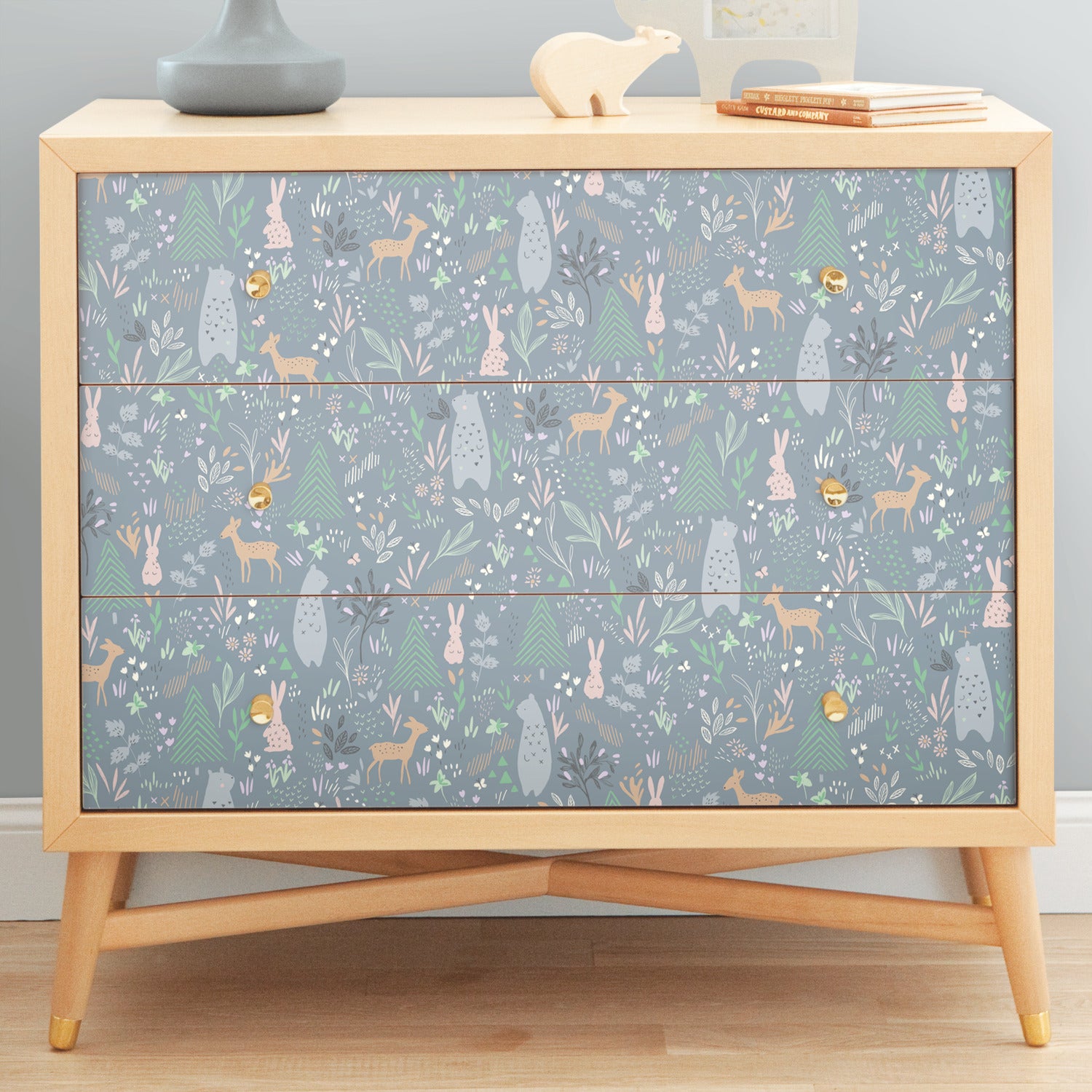 RMK12121RL peel and stick wallpaper in a room setting