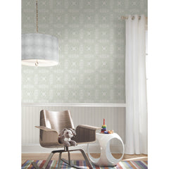Overlapping Medallions P&S Wallpaper in a room setting