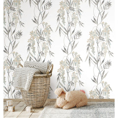 Nouveaux Wisteria P&S Wallpaper in a room setting