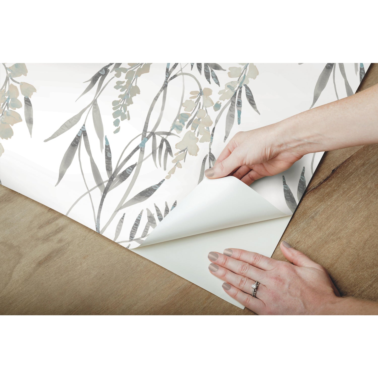 Nouveaux Wisteria P&S Wallpaper - how to peel