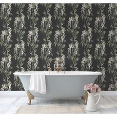 Nouveaux Wisteria P&S Wallpaper in a room setting
