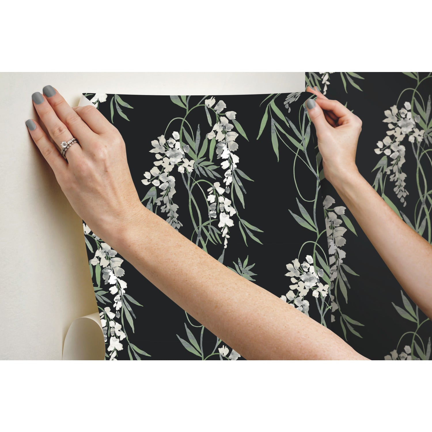 Nouveaux Wisteria P&S Wallpaper - how to stick