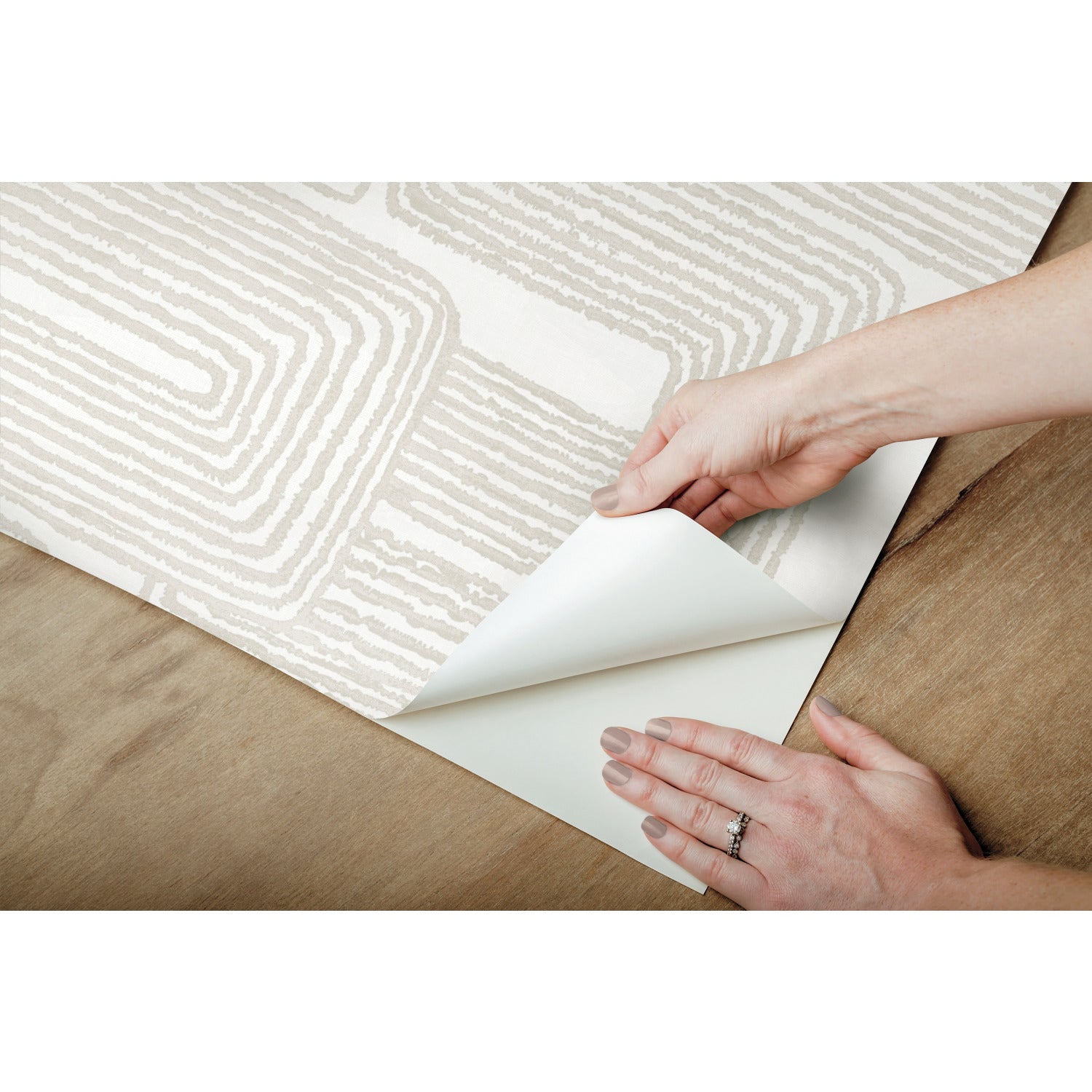 Nikki Chu Zulu Signature Peel and Stick Wallpaper