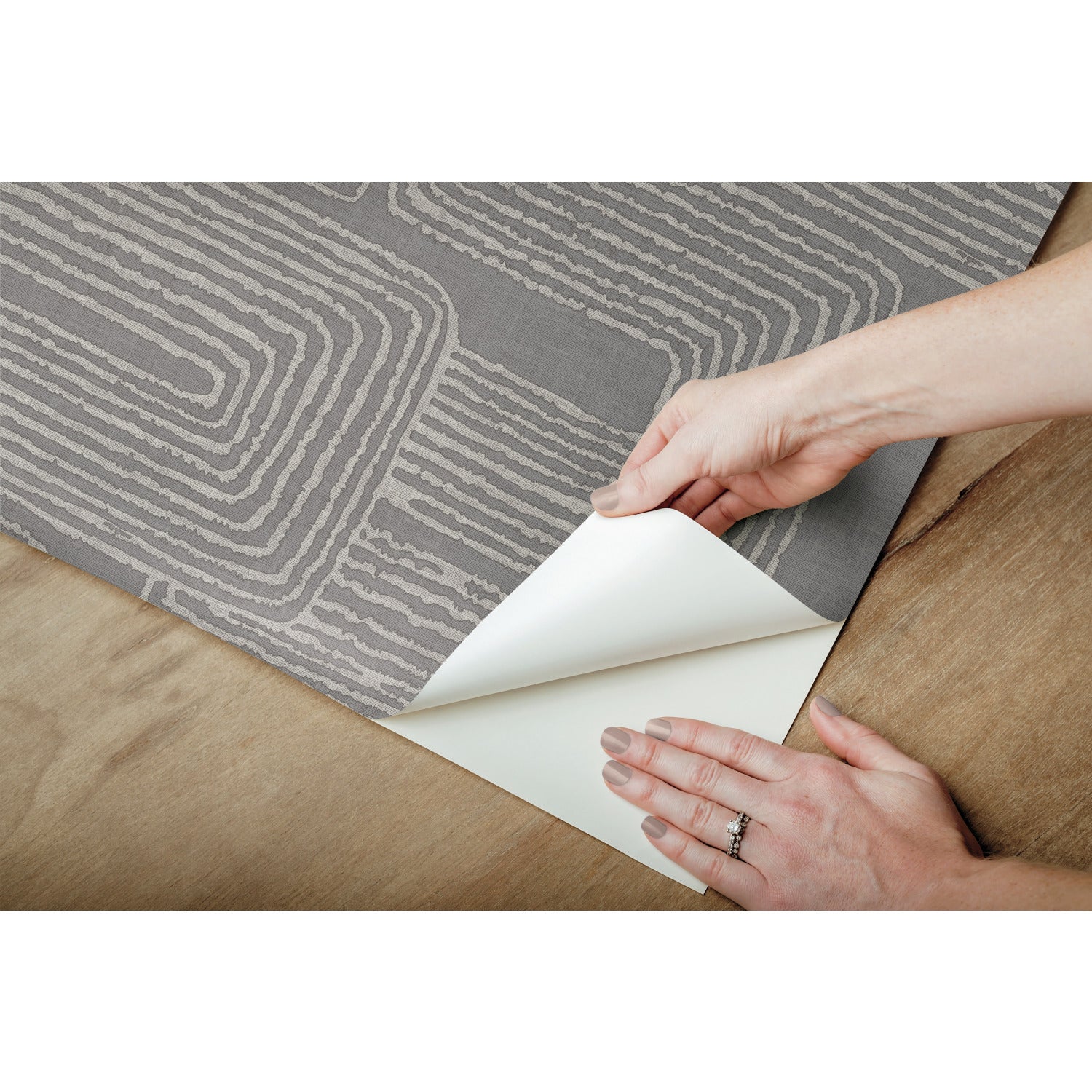 Nikki Chu Zulu Signature Peel and Stick Wallpaper