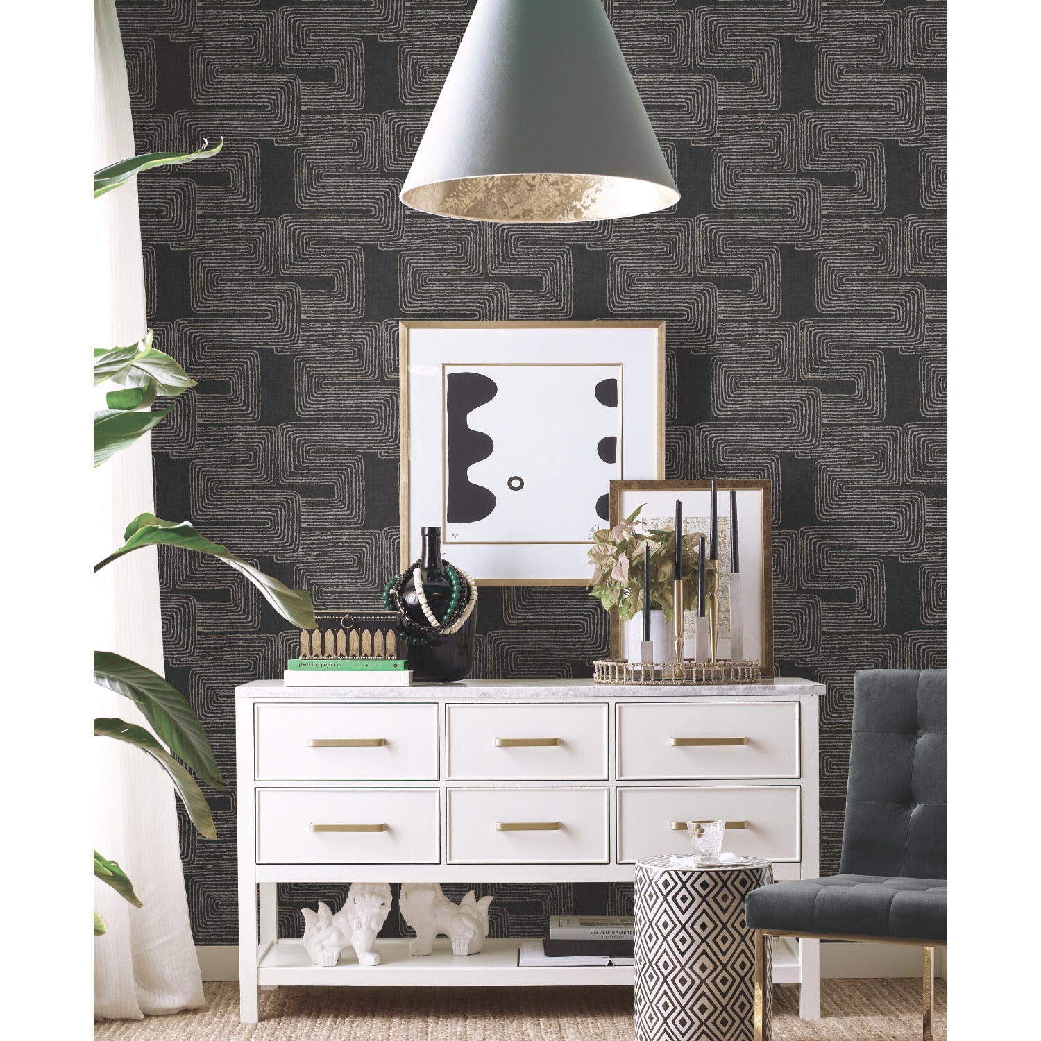 Nikki Chu Zulu Signature Peel and Stick Wallpaper