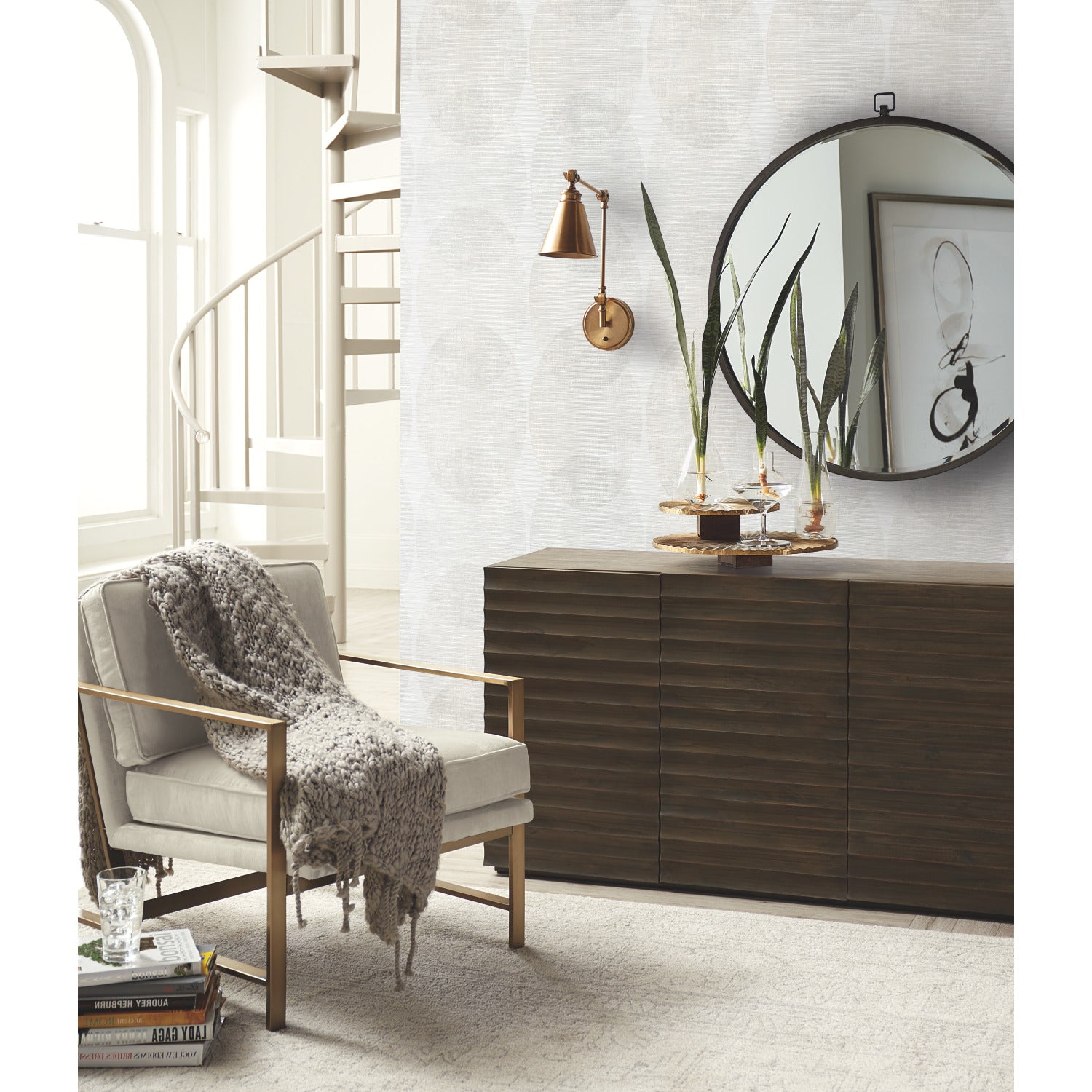Sahara P&S Wallpaper in a room setting