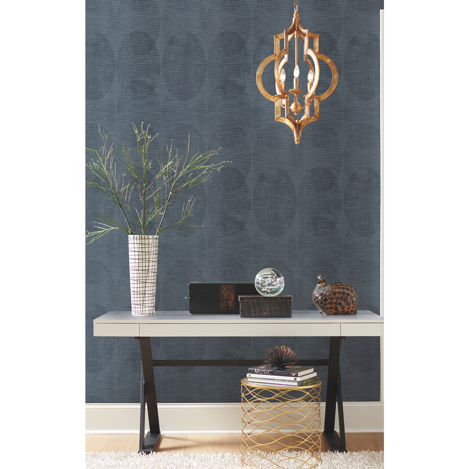 Sahara P&S Wallpaper in a room setting