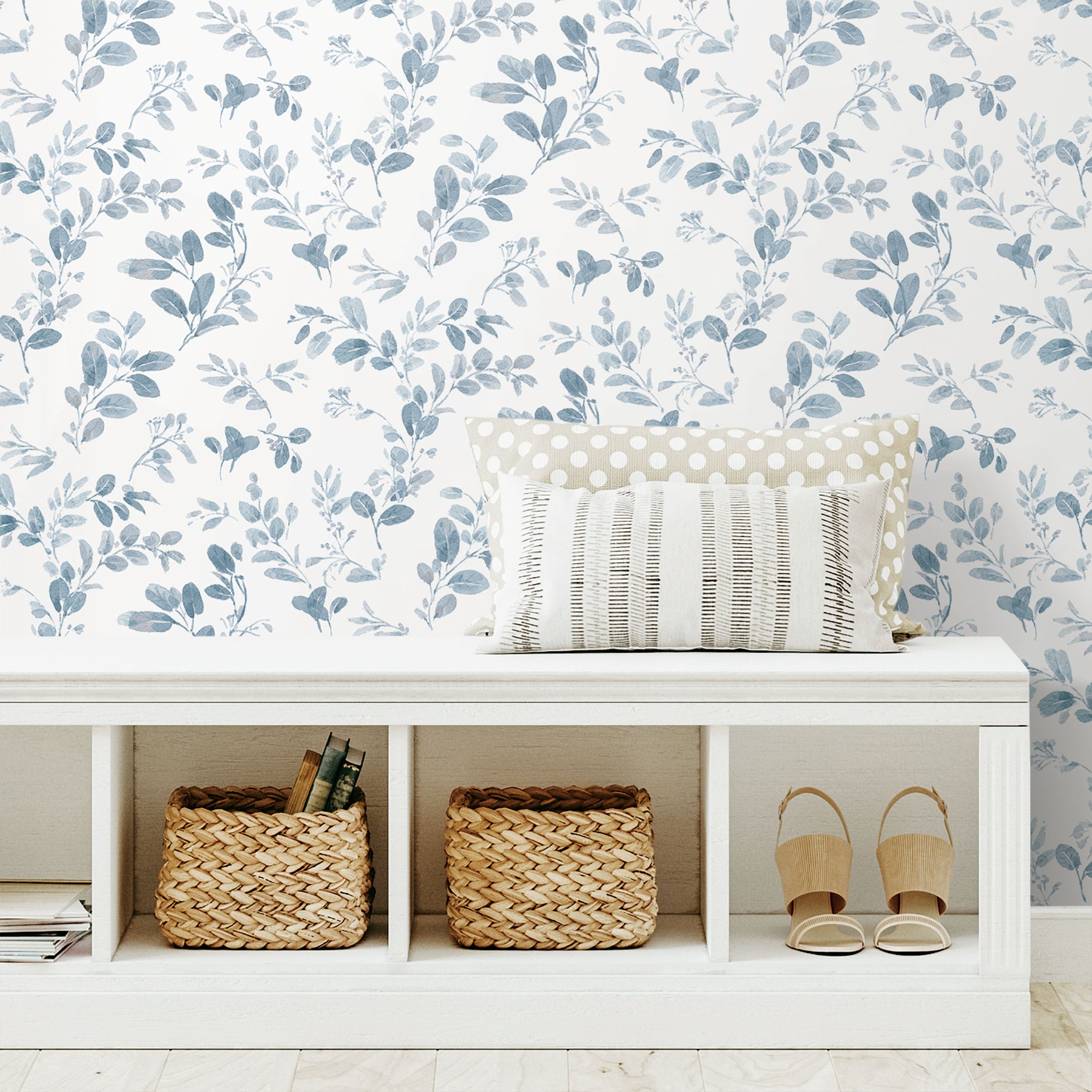 RMK12273PL wallpaper in a room setting