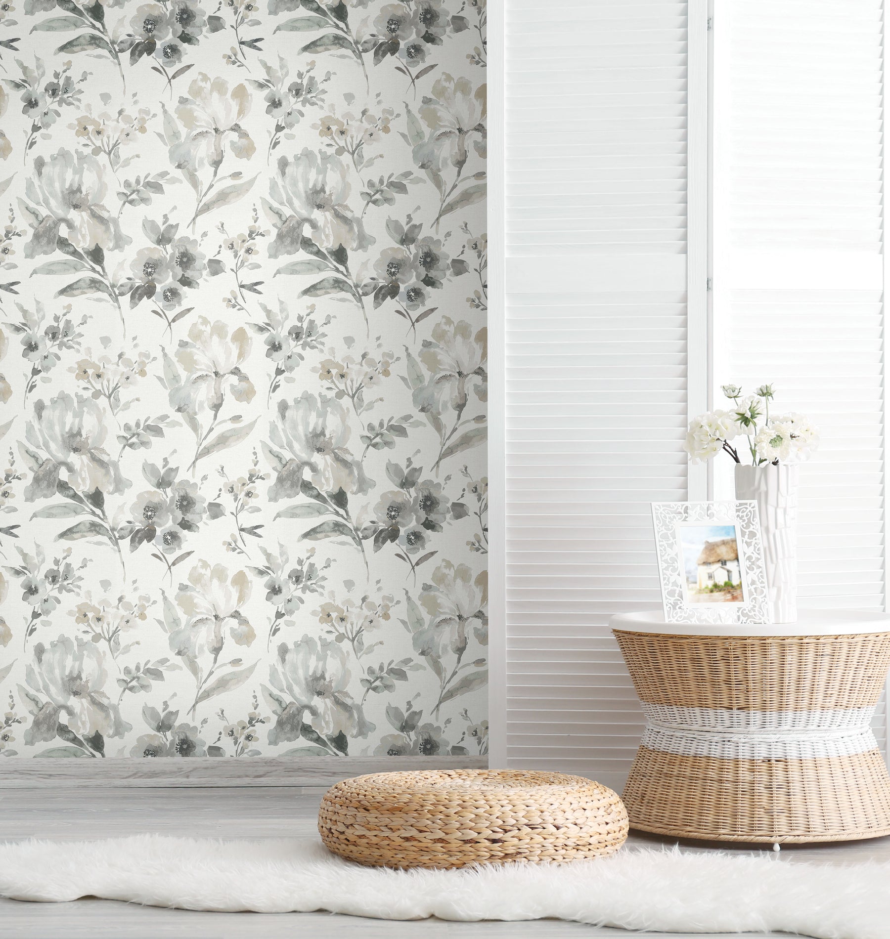 Iris Peel & Stick Wallpaper in a room setting