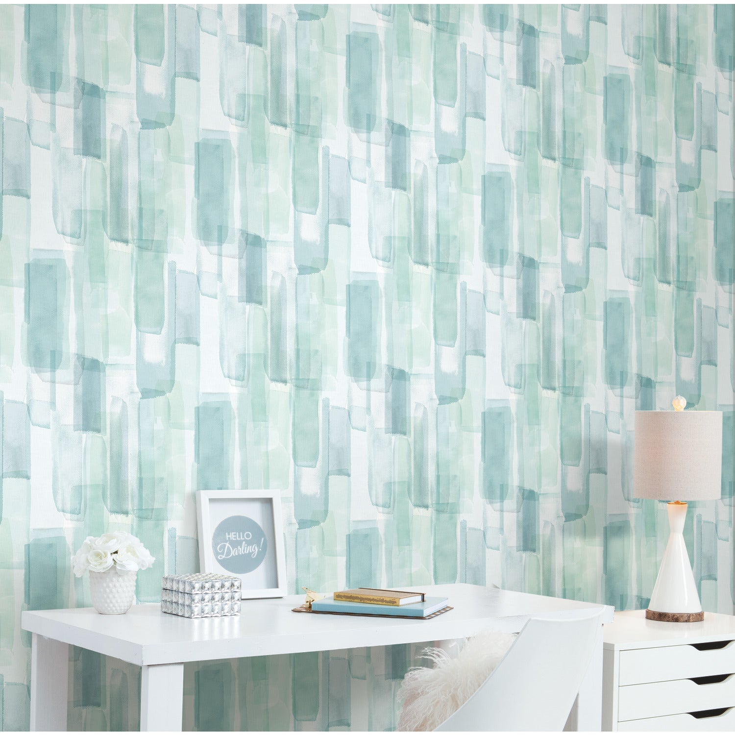 RMK12316RL wallpaper in a room setting