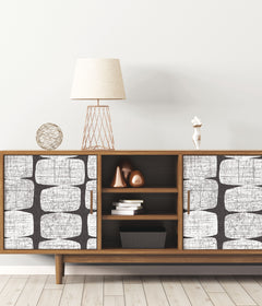 Mid-Century Beads P&S Wallpaper in a room setting