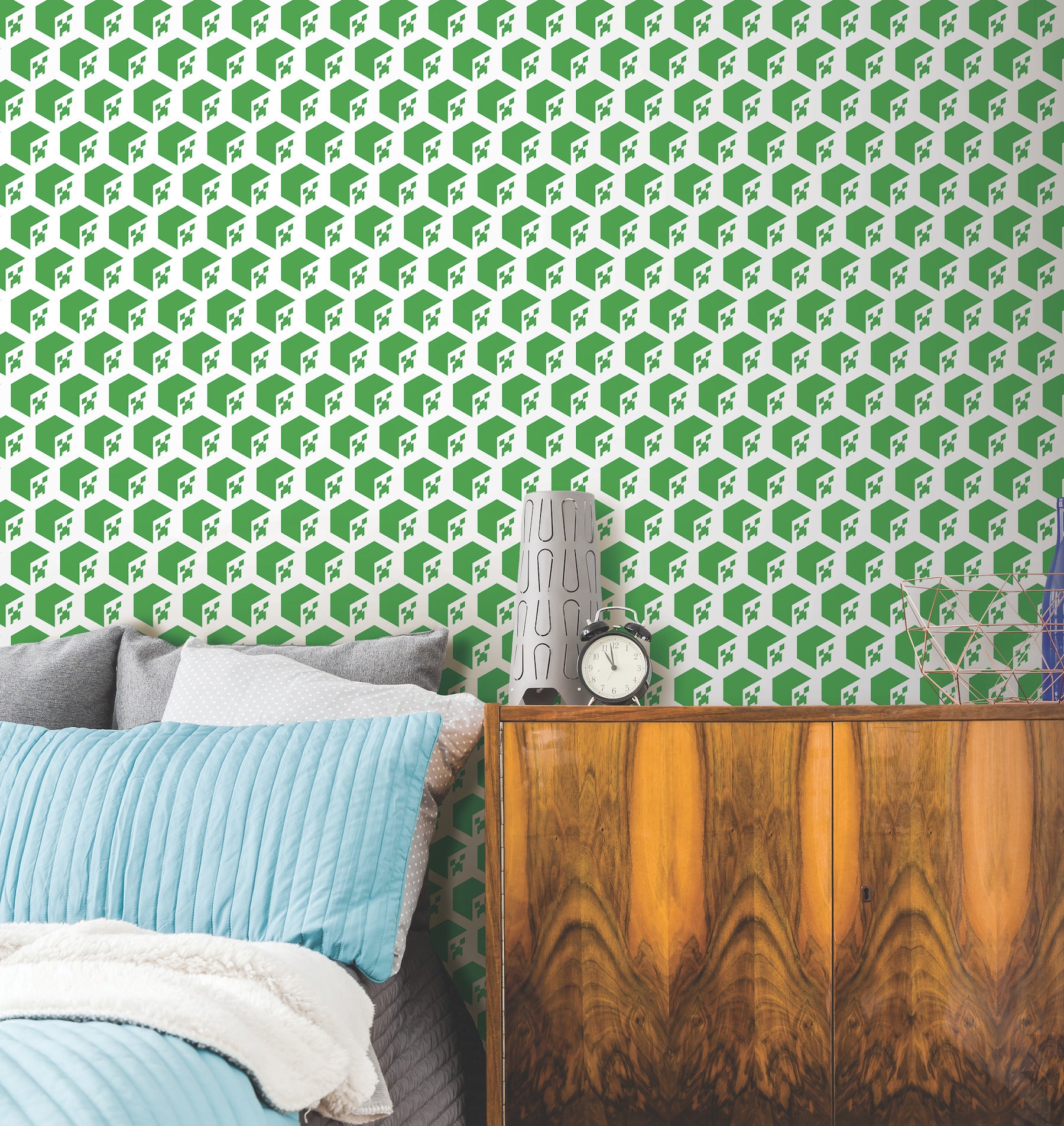 RMK12395RL wallpaper in a room setting