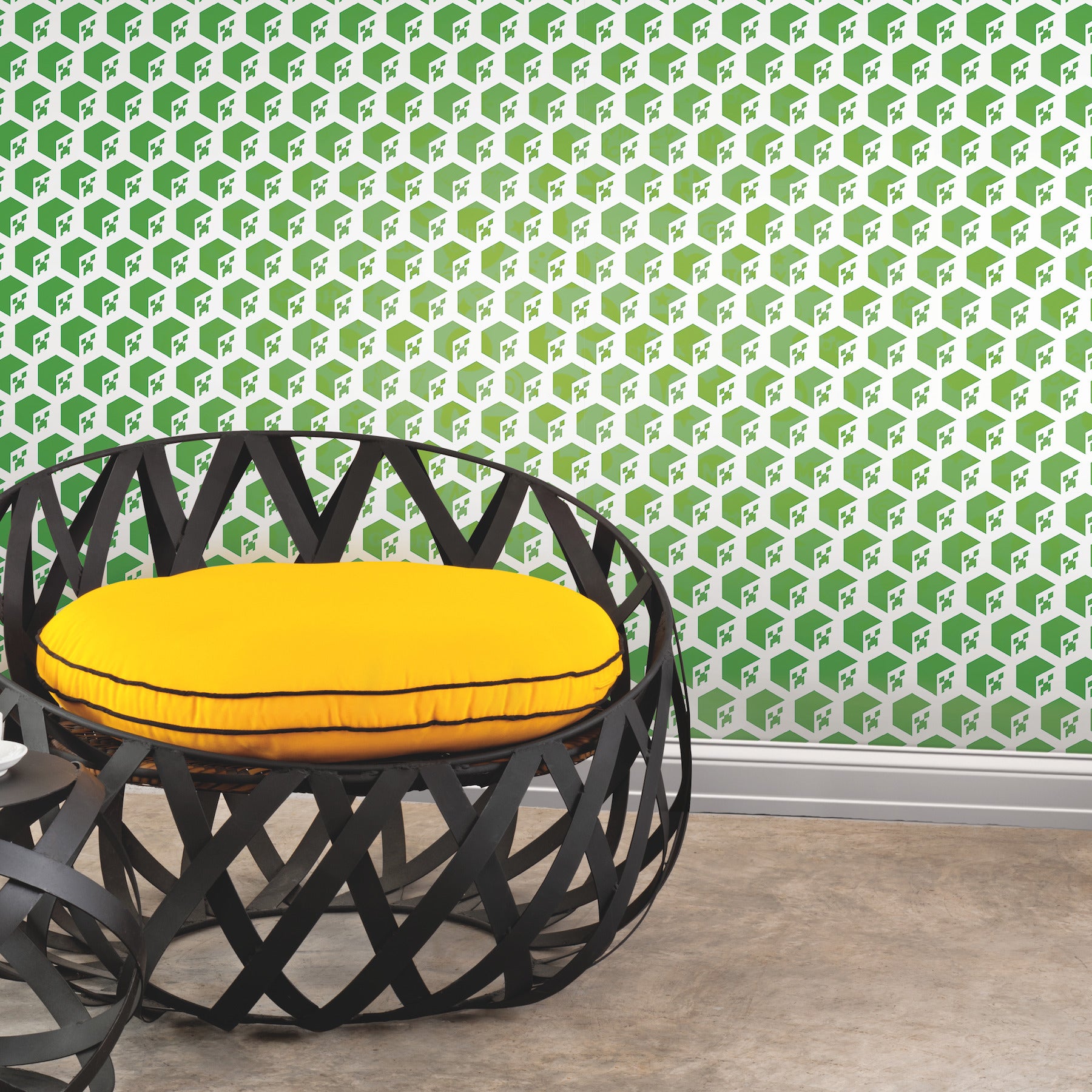 RMK12395RL wallpaper in a room setting