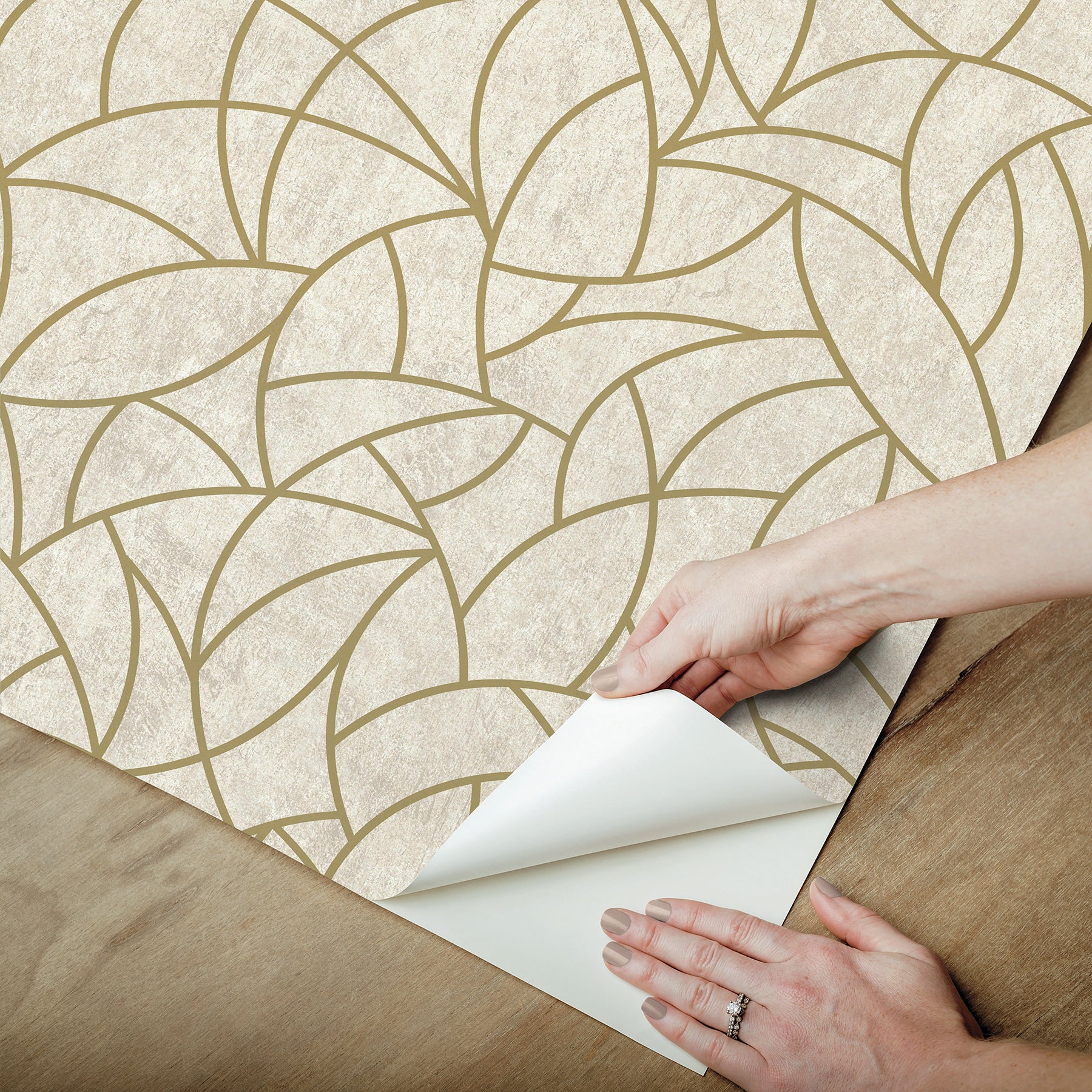 Modern Crescent Moon Peel and Stick Wallpaper