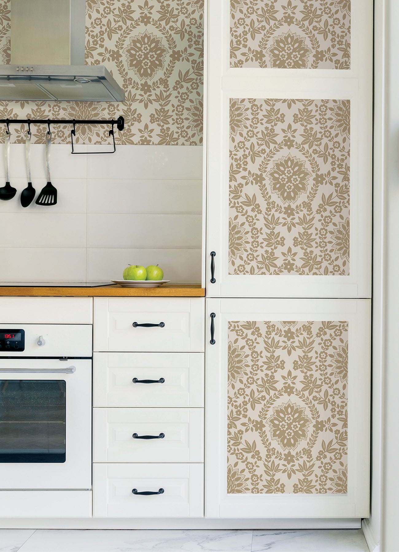 Boho Baroque Damask Peel & Stick Wallpaper in a room setting