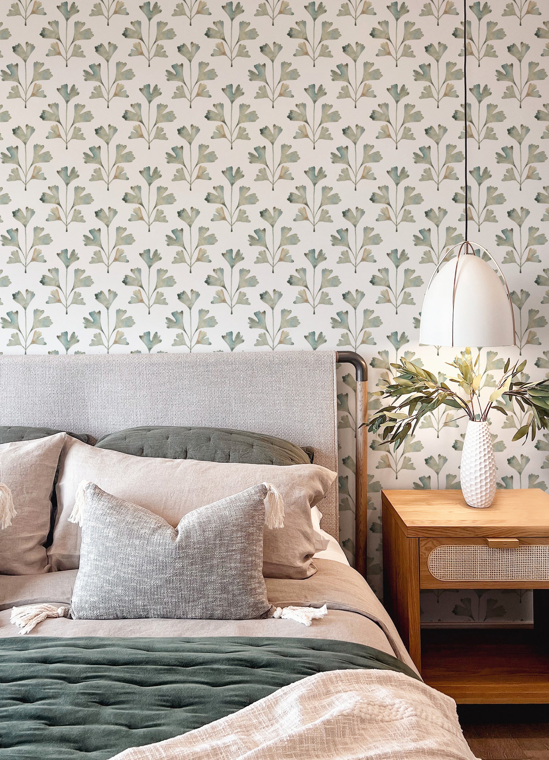 Cat Coquillette Gingko Peel and Stick Wallpaper in a room setting