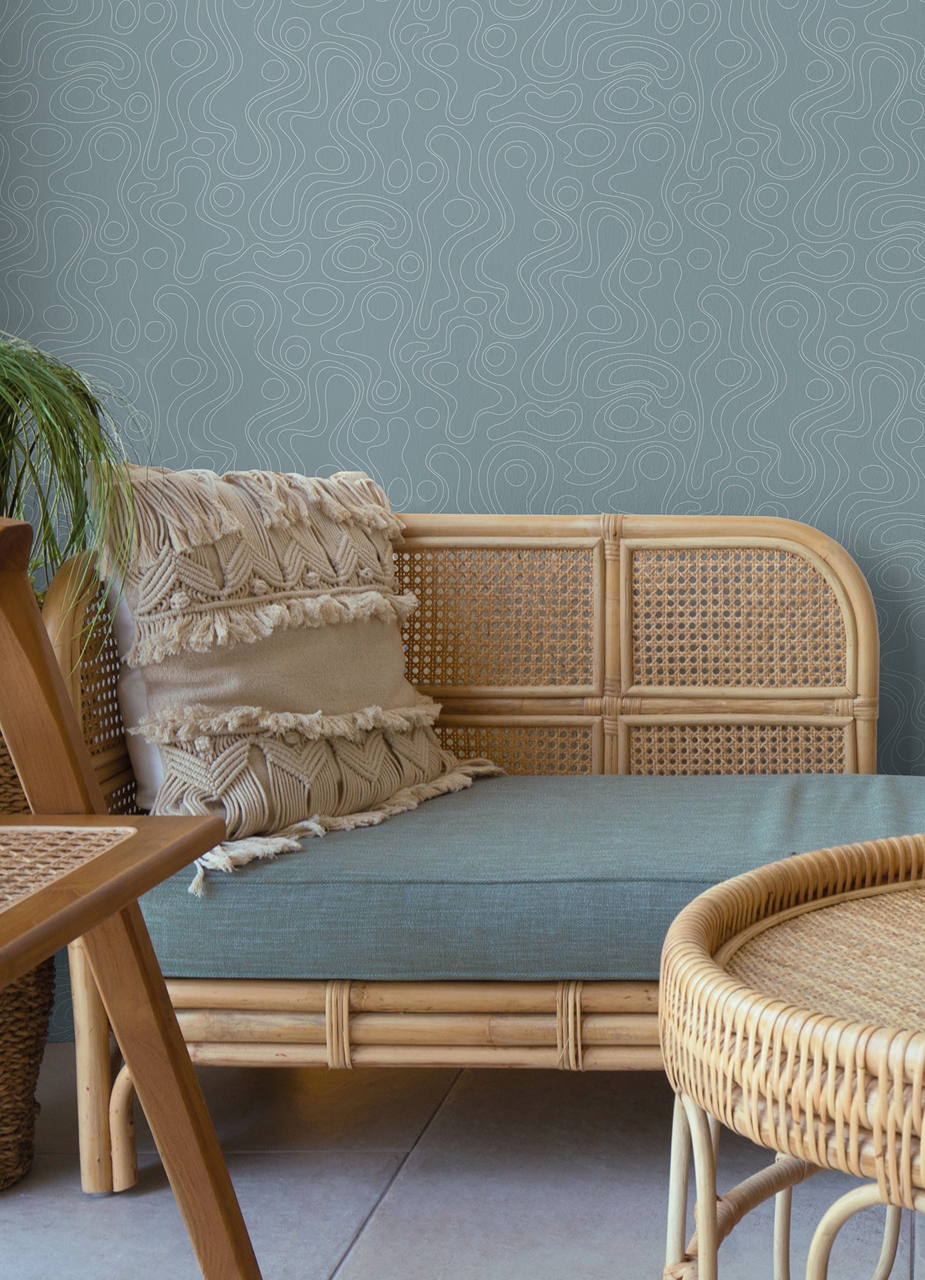 Emily Peel and Stick Wallpaper in a room setting