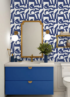 Emily Peel and Stick Wallpaper in a room setting