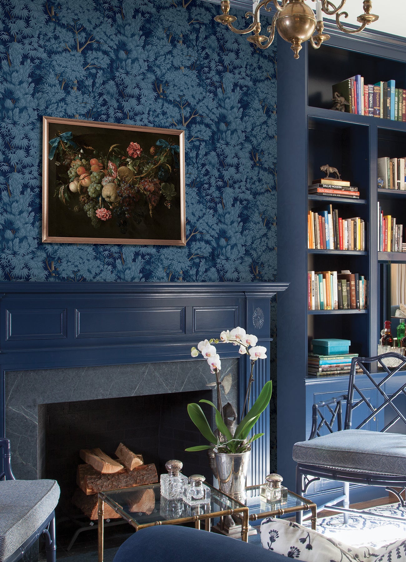 Ardian Peel and Stick Wallpaper in a room setting