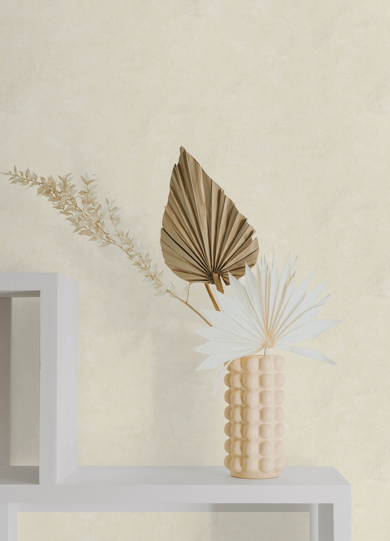 RMK12765PLW wallpaper in a room setting