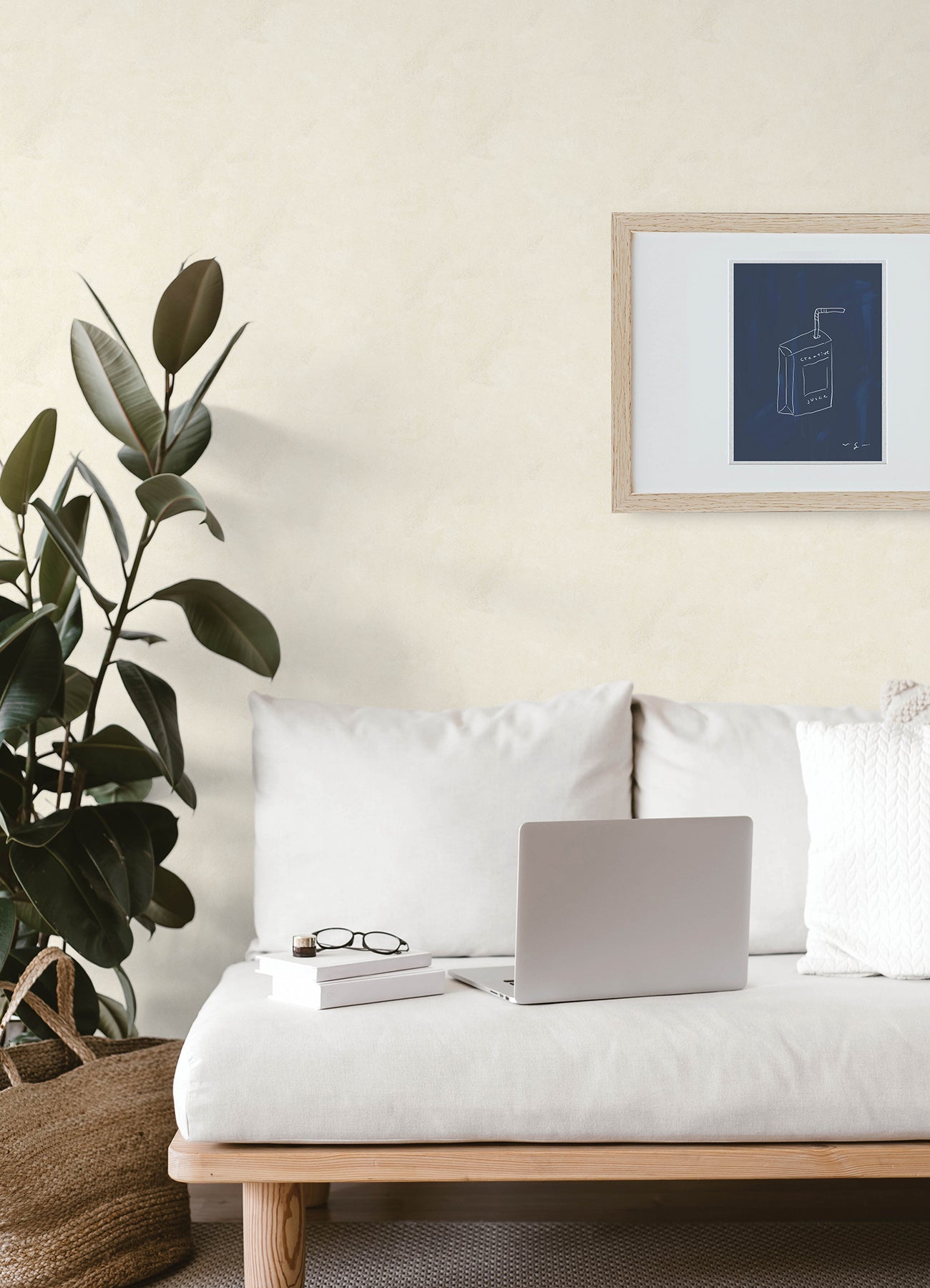 RMK12765PLW wallpaper in a room setting