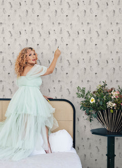 RMK12768PLW wallpaper in a room setting