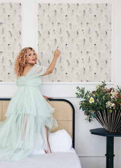 RMK12768PLW wallpaper in a room setting