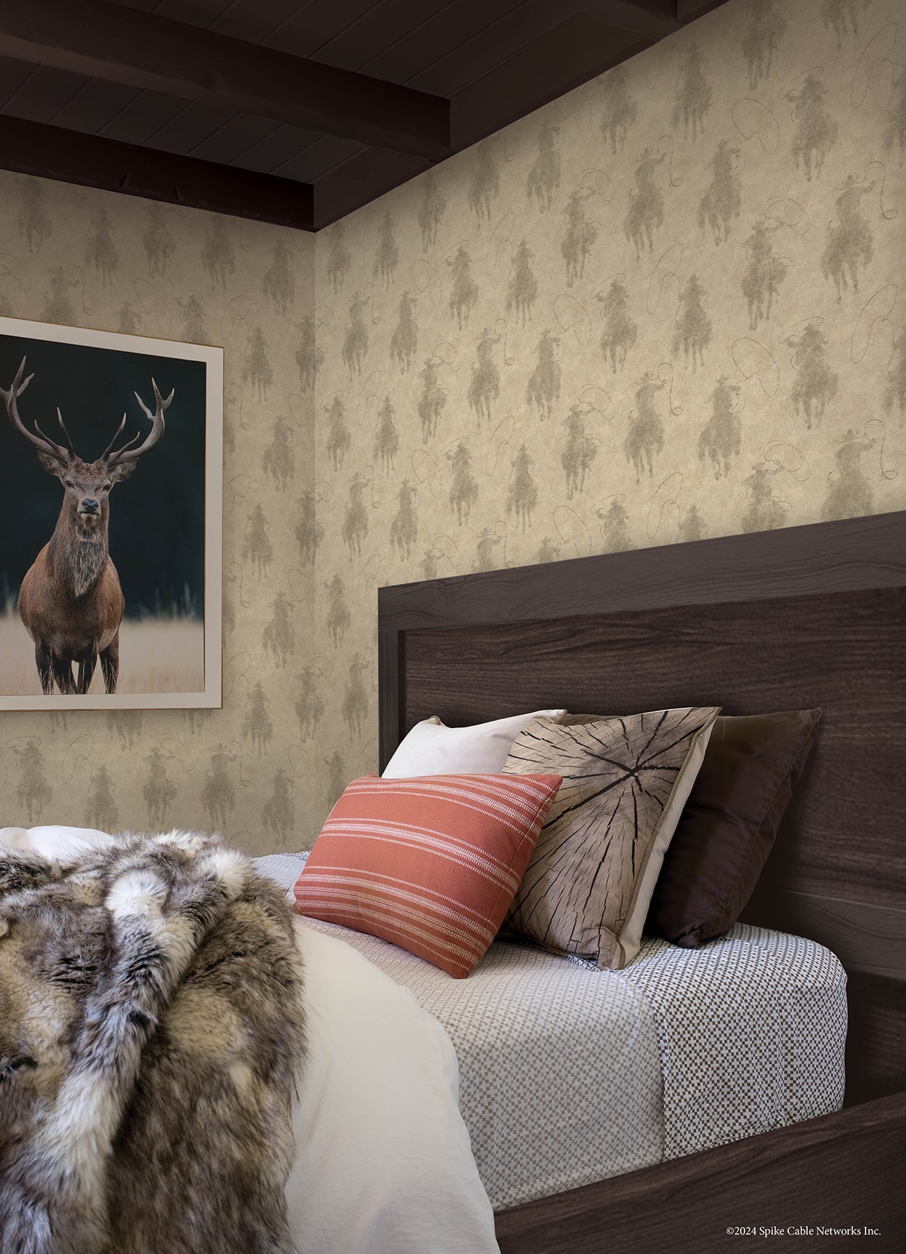 Yellowstone Stockman Silhouette P&S Wallpaper in a room setting
