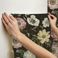 Vintage Poppy P&S Wallpaper stick step