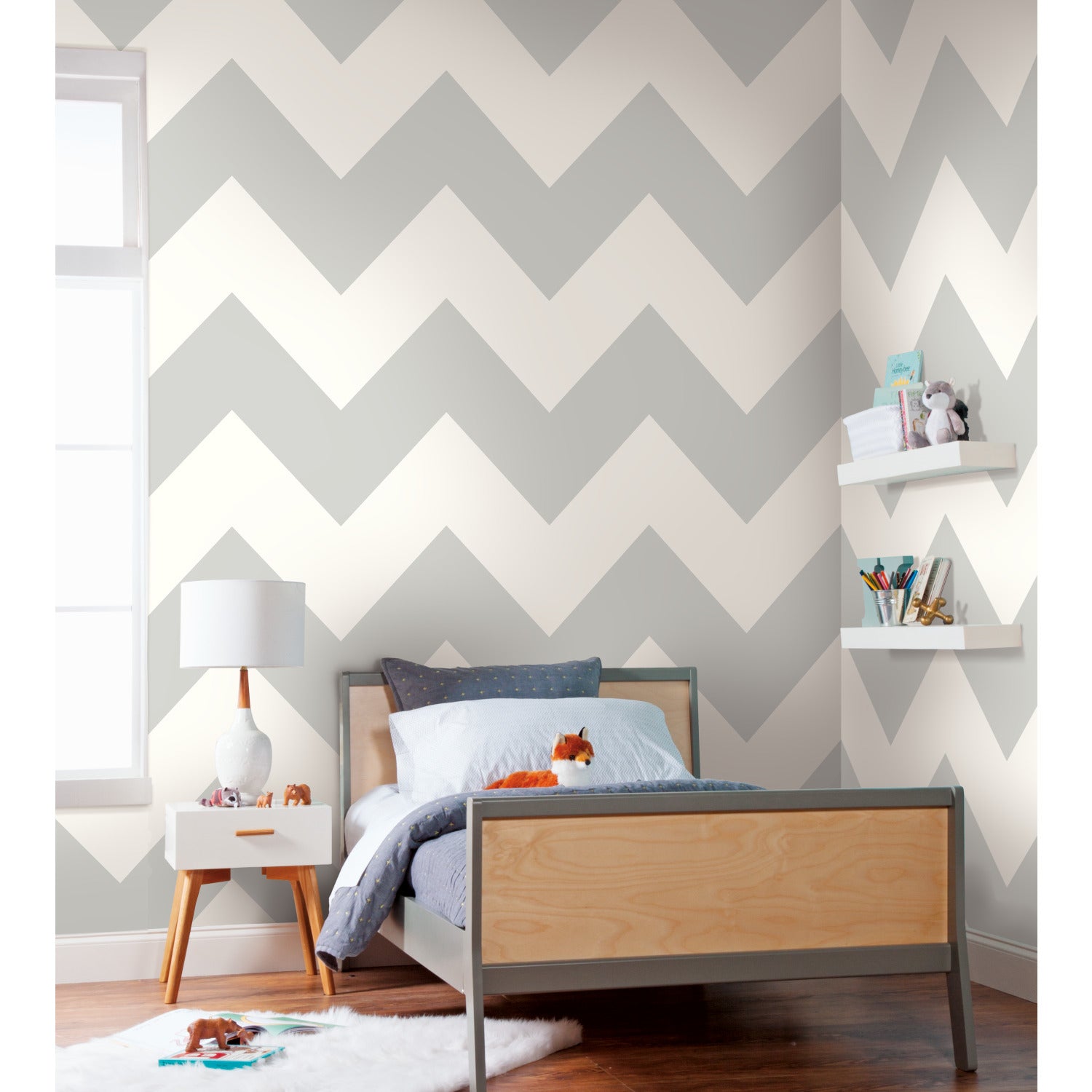 Large Chevron P&S Wallpaper in a room setting