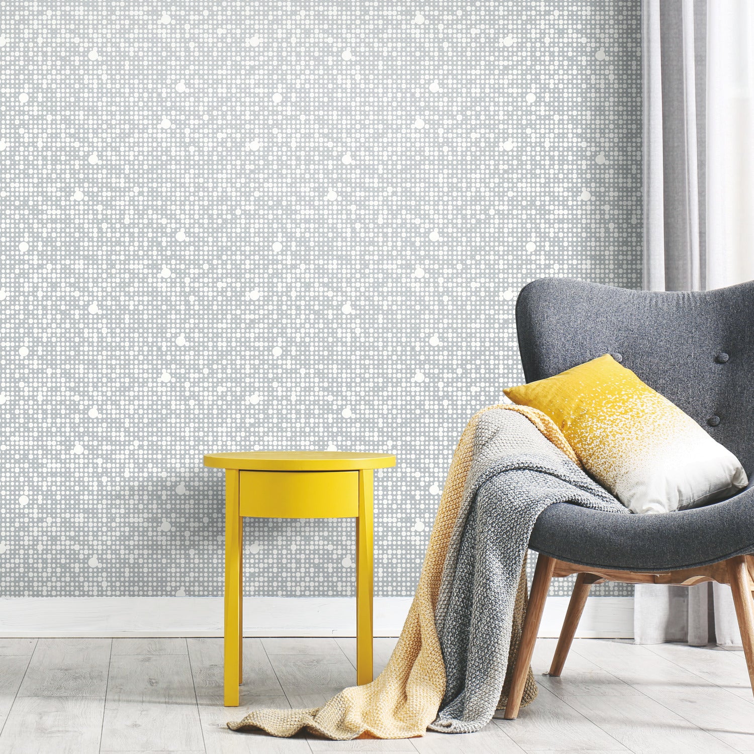 All Over Circles P&S Wallpaper in a room setting