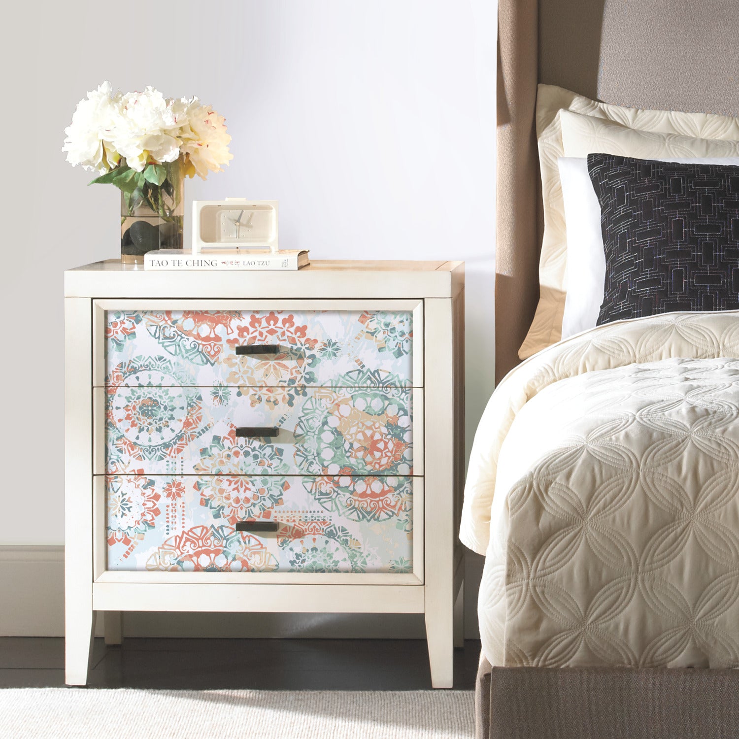 Bohemian P&S Wallpaper in a room setting