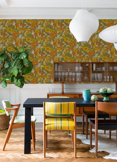 Retro Floral P&S Wallpaper in a room setting