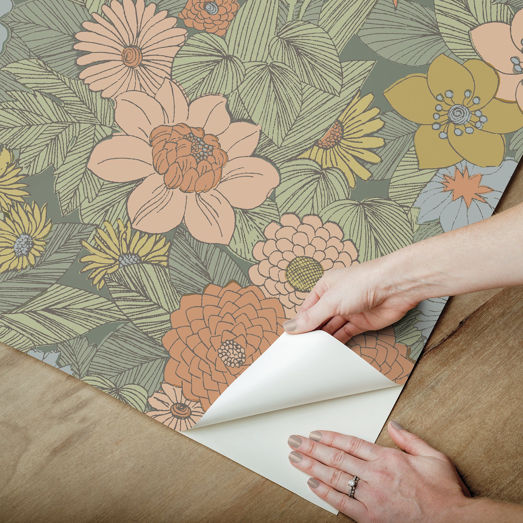 Retro Floral P&S Wallpaper peel step